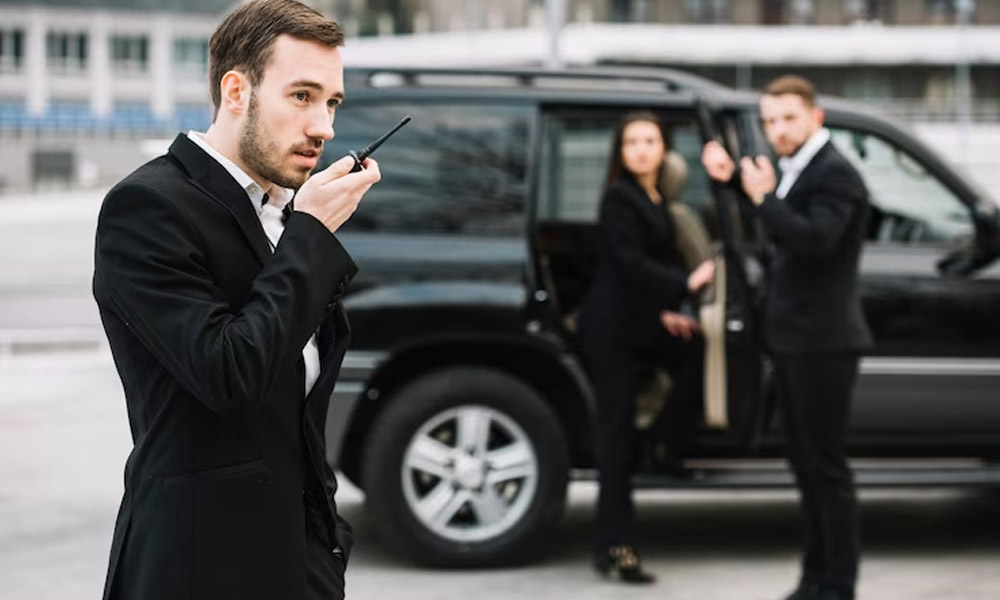 What are the most important qualities of a good bodyguard?